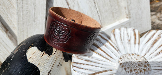 Leather cuff bracelet